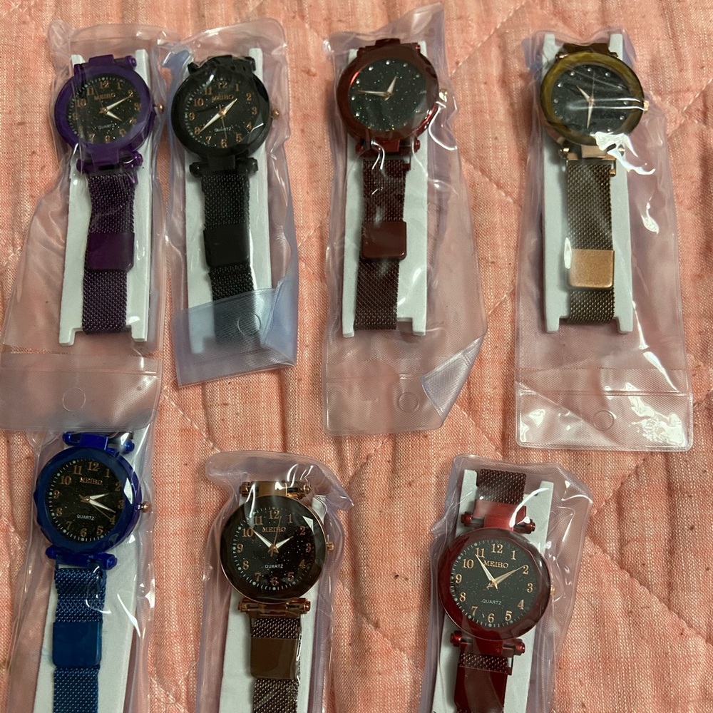 Fashion Women Watch Magnetic Band